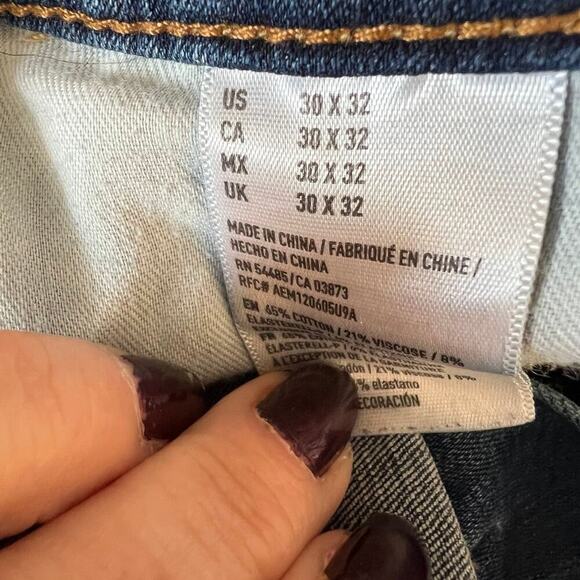 American Eagle women’s flex 4  360°, women's size 30 X 32 - Picture 6 of 12